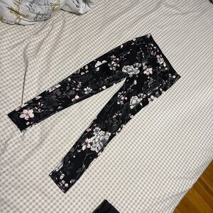Victoria's Secret Black and Pink Floral Kids Leggings